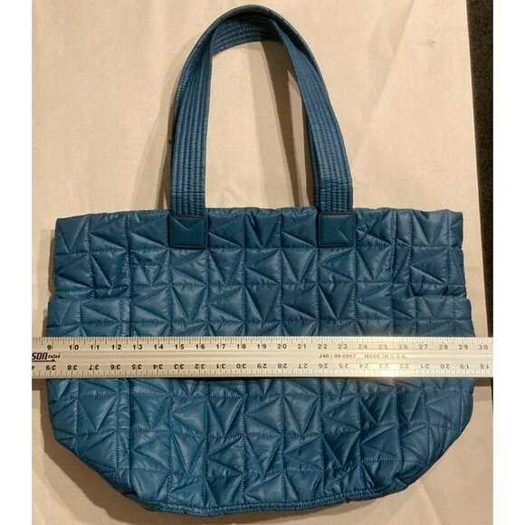 S Michael Kors Winnie Quilted Nylon Blue Large Tote 35T1TW4T3C $398 Chambray - Picture 6 of 10